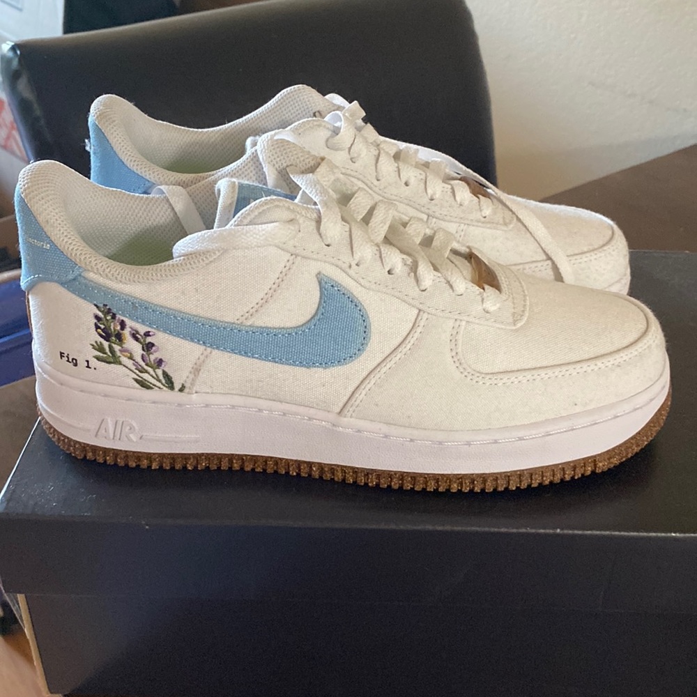 custom canvas air force 1’s
